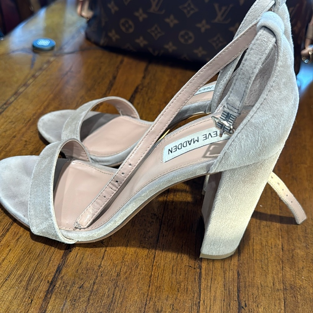 Suede Steve Madden heels